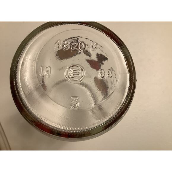 Vintage Promotional Jelly Jar Glass Featuring Charlie Brown Flying Kite 1950 - Picture 3 of 3